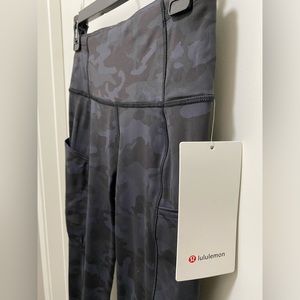 Fast & free HR crop 19”